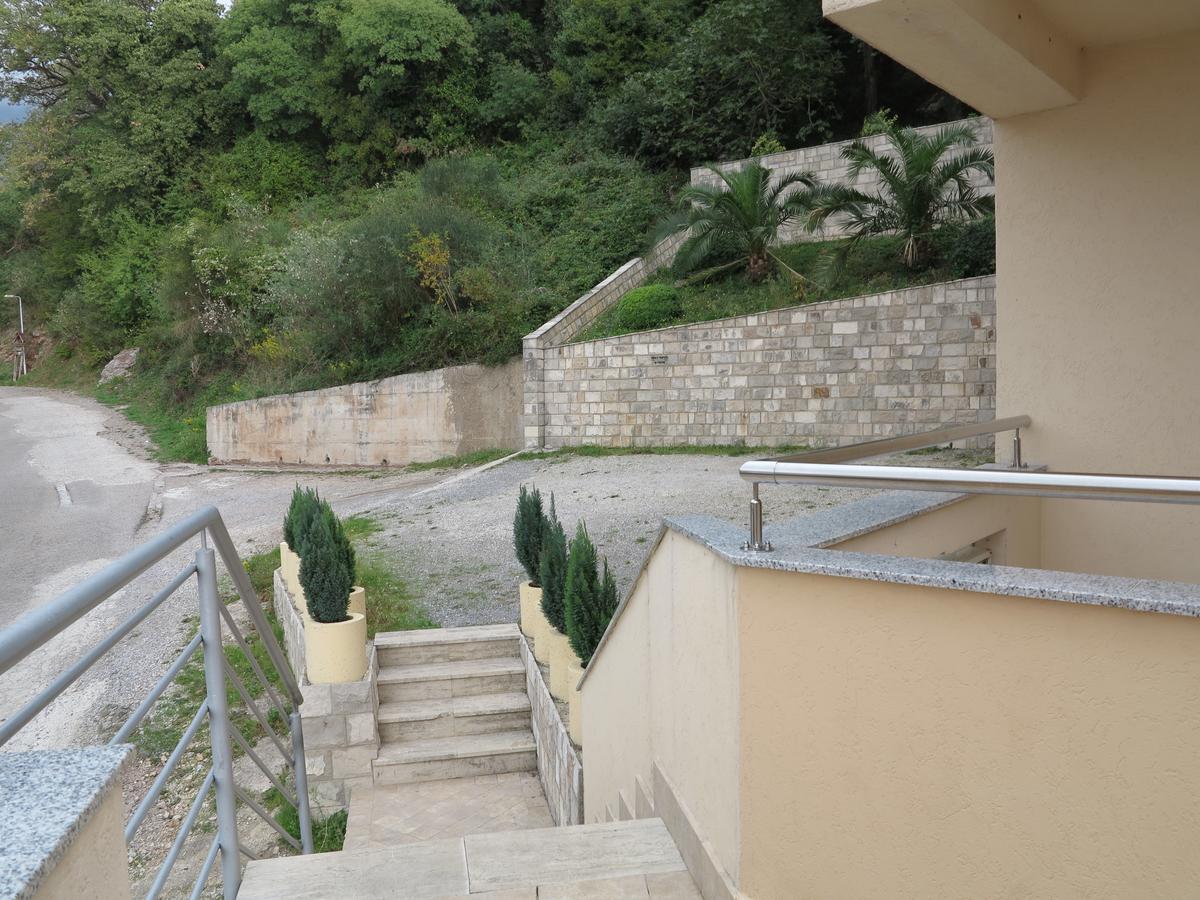 Apartment Sunrise Sveti Stefan Ngoại thất bức ảnh